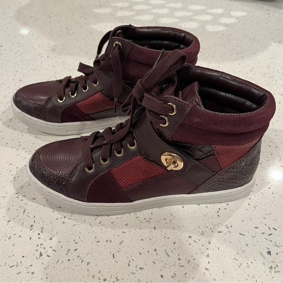 NWOT Coach Size 5.5 Pembroke Patchwork Sneakers Purple Oxblood Hightop - Picture 2 of 6